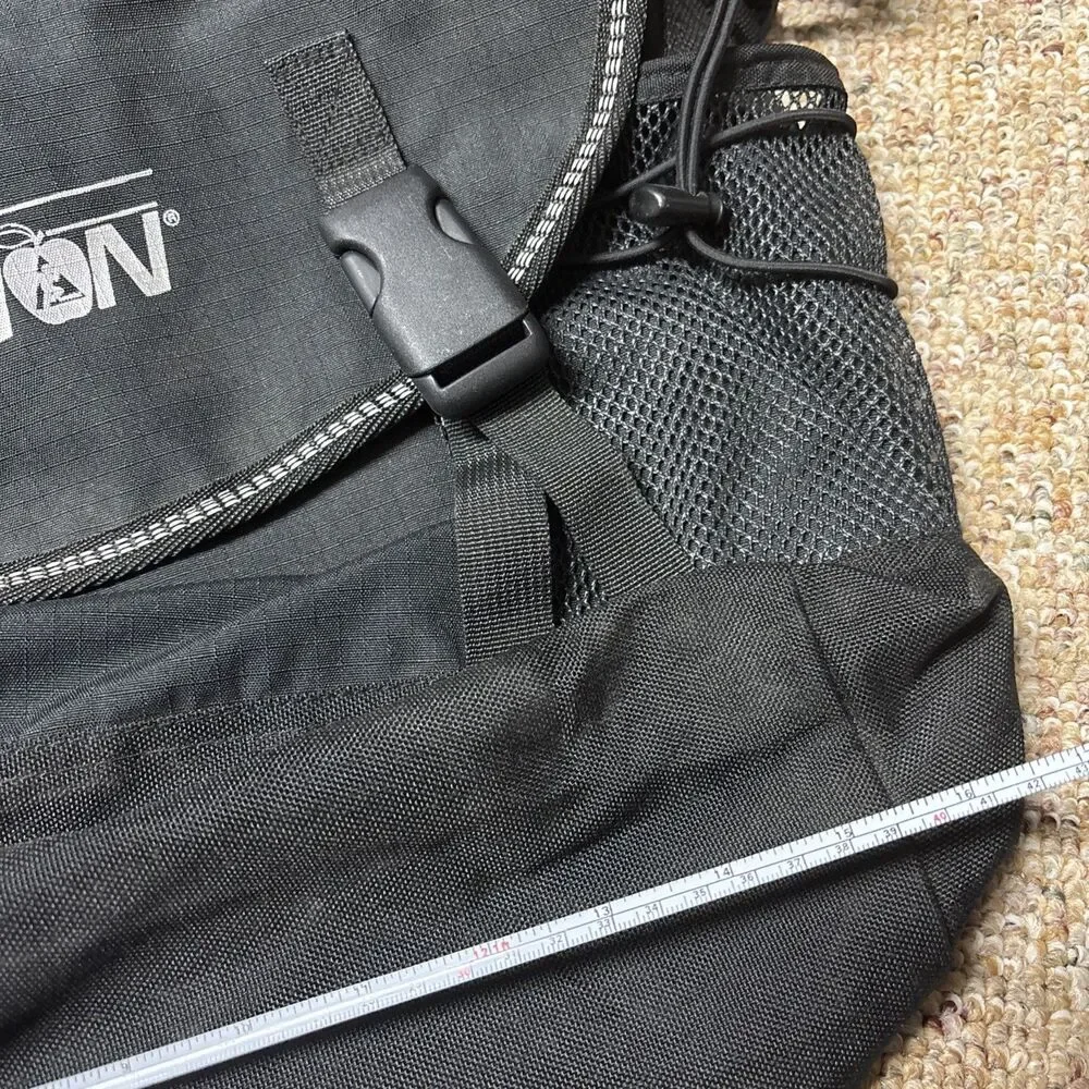 NEW Vintage Messenger Bag Trager USA Seattle Nylon Ripstop Laptop 16 x 12 USA